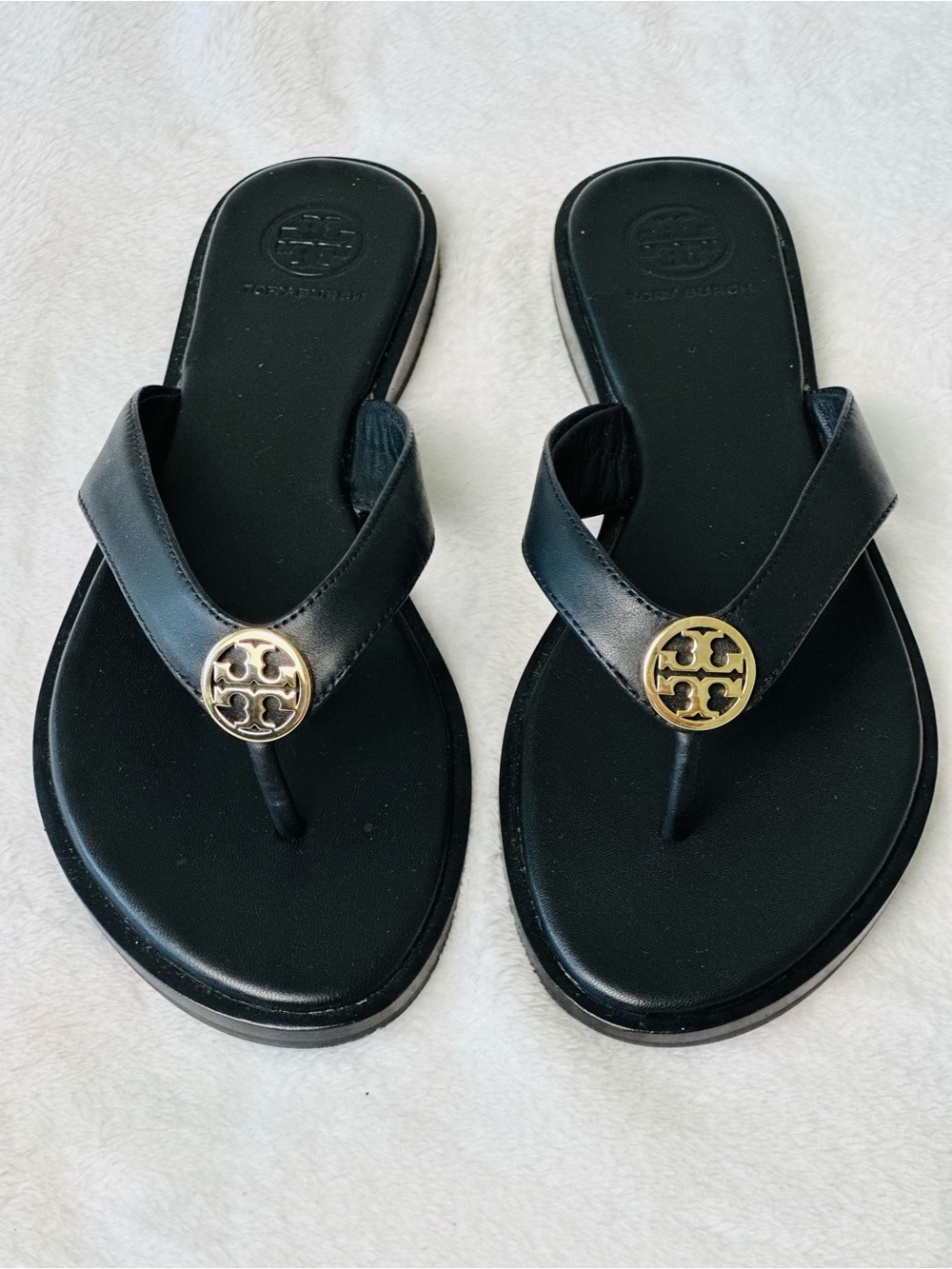 Tory Burch Benton Thong Sandals Calf Leather Size 6 - Picture 2 of 7
